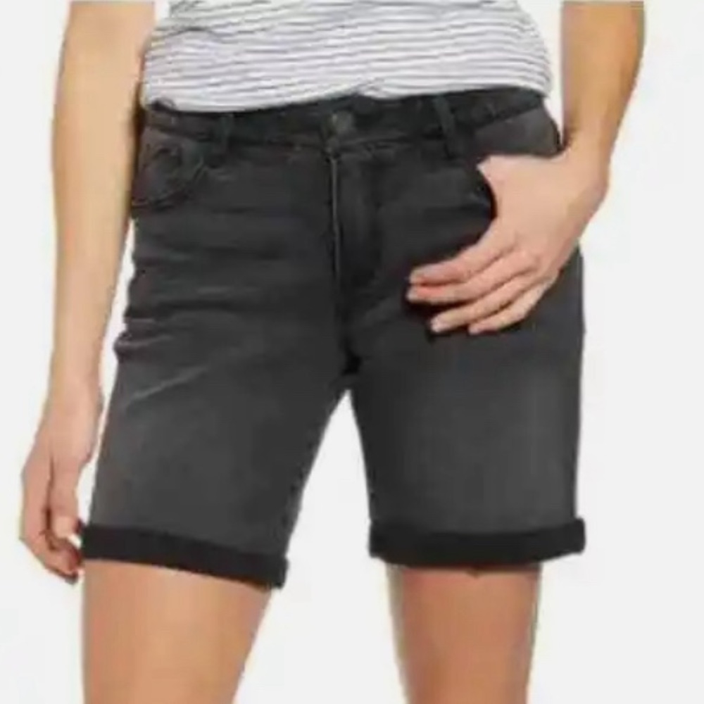 Wit & Wisdom Ab Solution Black Faded Denim Shorts Size 2 Stretch Roll Cuff NWT